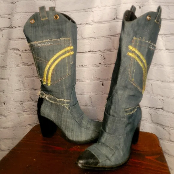 Capelta 'Billie Jean' denim western boot.  RARE find. Size 38 / us 8 - Picture 2 of 8
